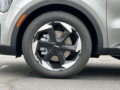 New 2026 Kia Sorento EX AWD/4WD image 28