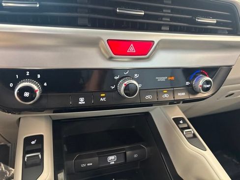 Used 2021 Kia Telluride S AWD/4WD image 36
