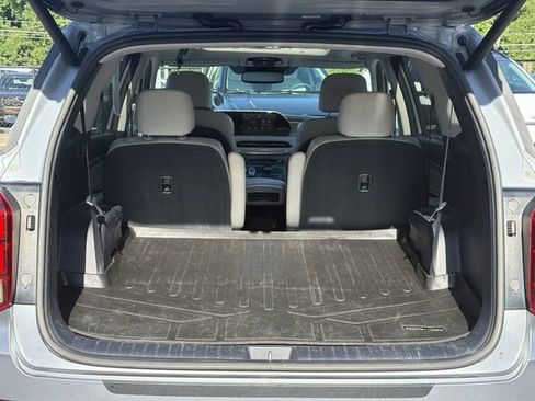 Used 2020 Hyundai Palisade SEL w/ Premium Package FWD image 21