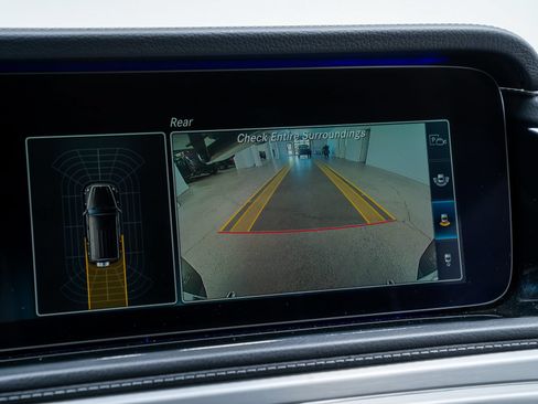 Used 2022 Mercedes-Benz G 550 image 17