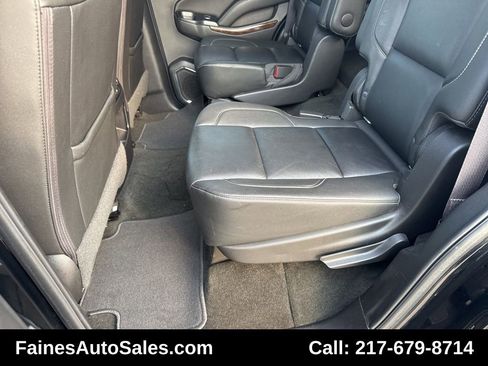 Used 2017 Chevrolet Tahoe LT w/ LT Signature Package image 40