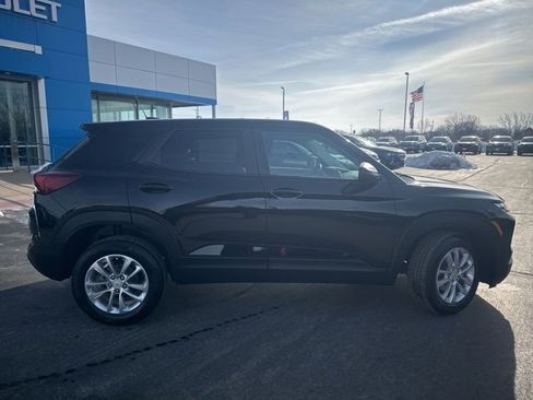 New 2026 Chevrolet TrailBlazer LS w/ LS Convenience Package image 2