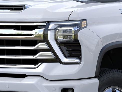 New 2026 Chevrolet Silverado 3500 High Country w/ High Country Premium Package image 10