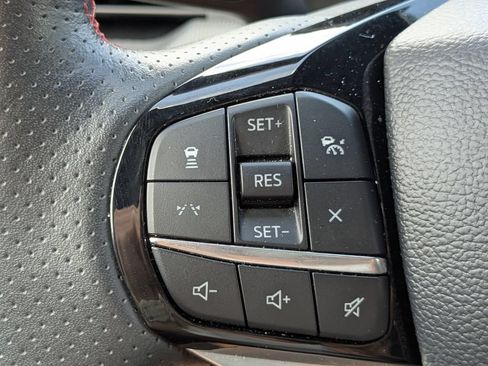 Used 2025 Ford Explorer ST-Line AWD/4WD image 23