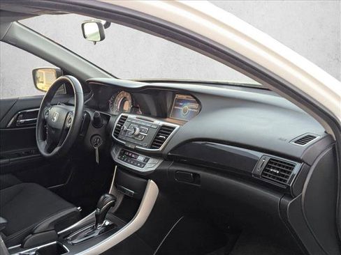 Used 2015 Honda Accord Sport image 17