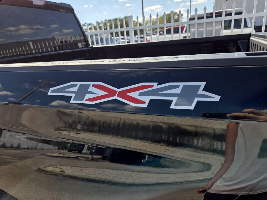 Used 2023 Chevrolet Silverado 1500 RST AWD/4WD image 6