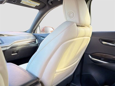 Used 2019 Cadillac XT4 Sport image 21