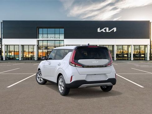 New 2025 Kia Soul LX w/ LX Technology Package image 4