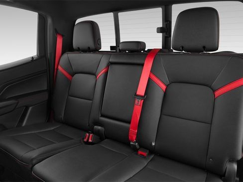 Used 2023 Chevrolet Colorado Z71 w/ Z71 Convenience Package 2 image 11