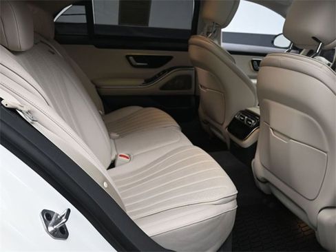 Used 2023 Mercedes-Benz S 500 4MATIC image 25
