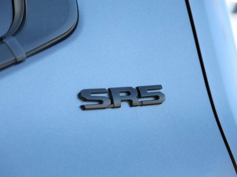 Used 2022 Toyota Tundra SR5 w/ TRD Off-Road Package image 7