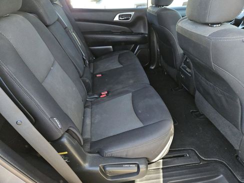 Used 2020 Nissan Pathfinder SV FWD image 31
