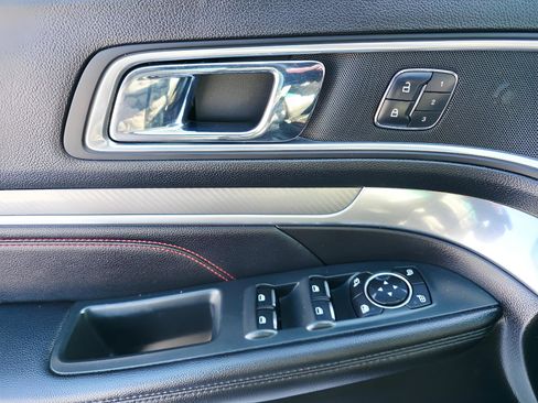 Used 2017 Ford Explorer Sport w/ Equipment Group 401A image 25