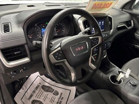 Certified 2024 GMC Terrain SLE image 27