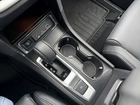 Used 2025 Subaru Ascent Limited w/ Popular Package #1 image 18