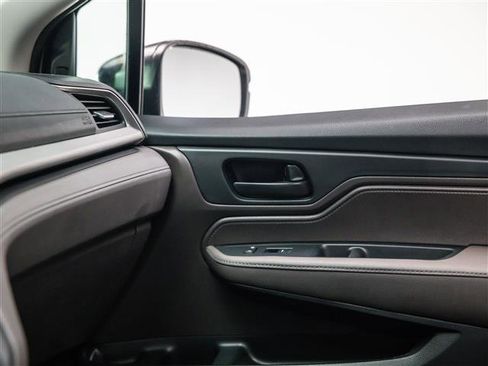 Used 2019 Honda Odyssey EX-L image 32