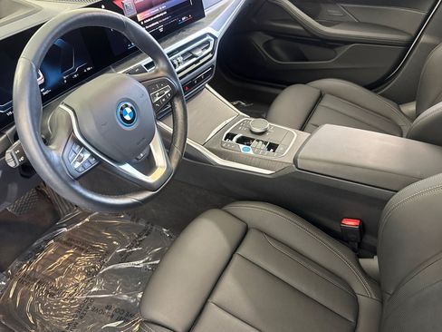 Certified 2023 BMW i4 eDrive35 w/ Premium Package RWD image 4