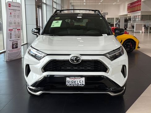 Certified 2025 Toyota RAV4 XSE image 4