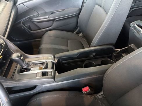 Used 2017 Honda Civic Sport image 21