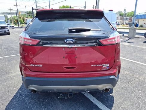 Used 2020 Ford Edge Titanium FWD image 5