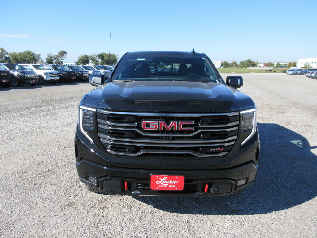 New 2026 GMC Sierra 1500 AT4 w/ AT4 Premium Package AWD/4WD image 11