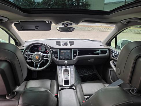 Used 2015 Porsche Macan S AWD/4WD image 24