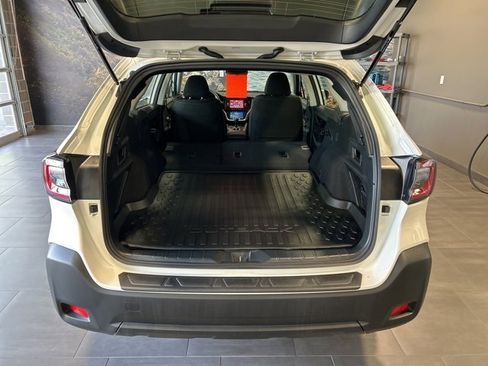 Used 2025 Subaru Outback 2.5i image 32