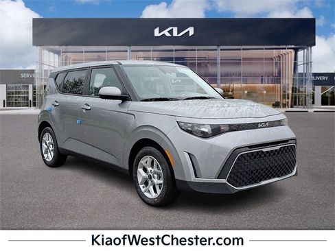 New 2025 Kia Soul LX w/ LX Technology Package image 1