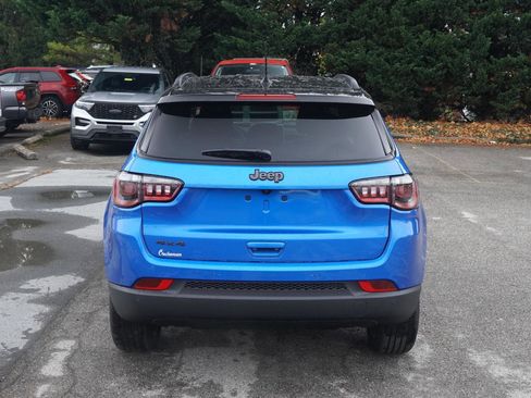 New 2026 Jeep Compass Limited image 9