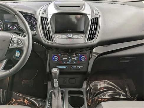 Used 2018 Ford Escape SE w/ SE Sport Appearance Package image 27