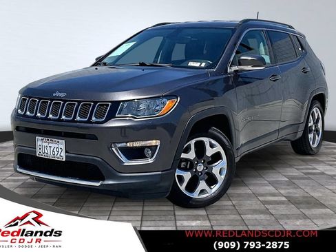 Used 2019 Jeep Compass Limited FWD image 1