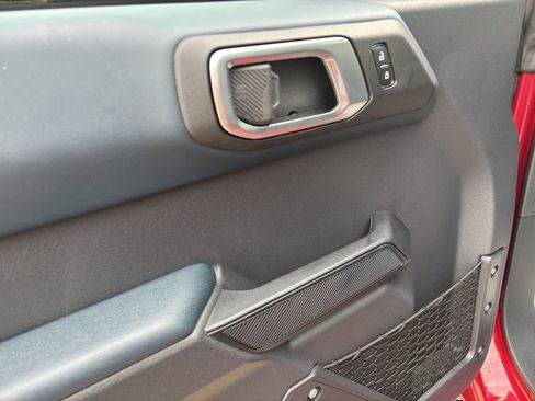 New 2026 Ford Bronco Heritage Edition AWD/4WD image 18