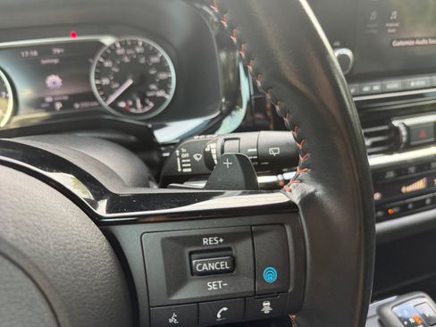 Used 2023 Nissan Pathfinder Rock Creek AWD/4WD image 27