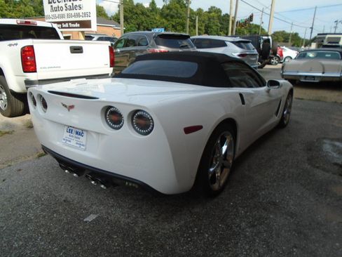 Used 2009 Chevrolet Corvette Convertible w/ Preferred Equipment Group RWD image 6