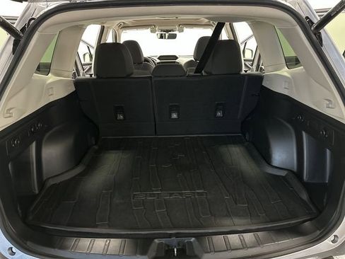 Used 2019 Subaru Forester Premium image 25