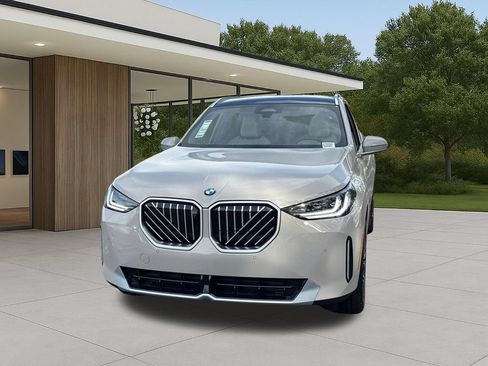 New 2026 BMW X3 xDrive30i w/ Premium Package AWD/4WD image 3
