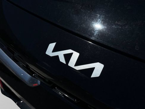 Used 2023 Kia Forte GT-Line FWD image 32