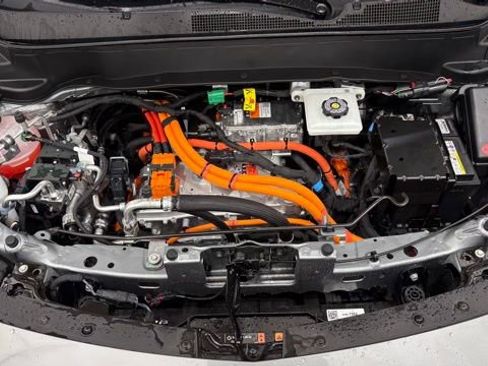 New 2027 Chevrolet Bolt LT w/ Comfort Package image 8