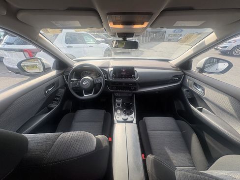 Used 2023 Nissan Rogue SV AWD/4WD image 14