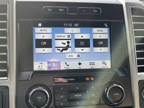 Used 2017 Ford F250 Lariat w/ Chrome Package image 45