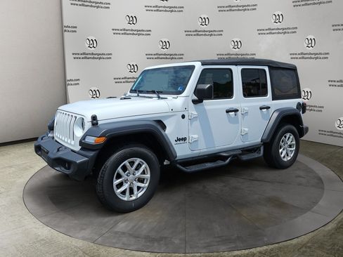 Used 2023 Jeep Wrangler Unlimited Sport AWD/4WD image 1