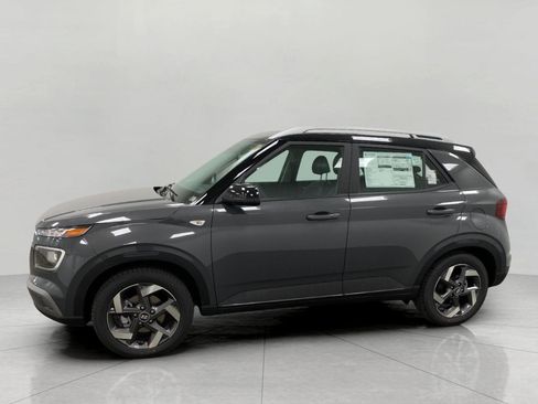 New 2026 Hyundai Venue SEL FWD image 7
