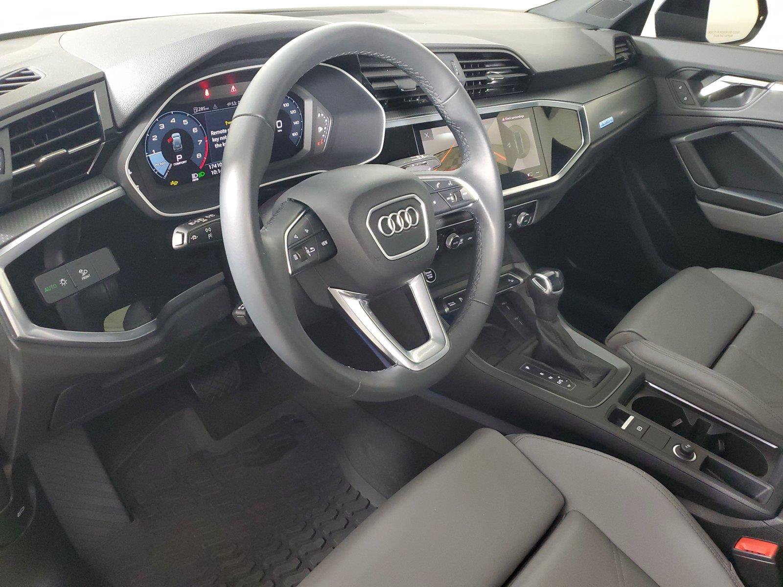 Used 2024 Audi Q3 2.0T Premium Plus w/ Premium Plus Package AWD/4WD image 25