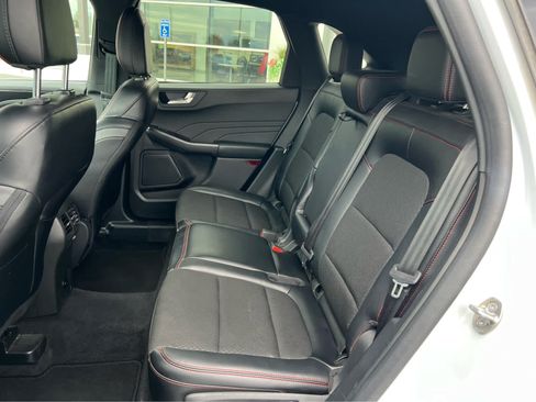 Used 2025 Ford Escape ST-Line Select AWD/4WD image 26