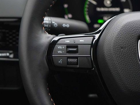 Used 2026 Honda CR-V Sport Touring image 17