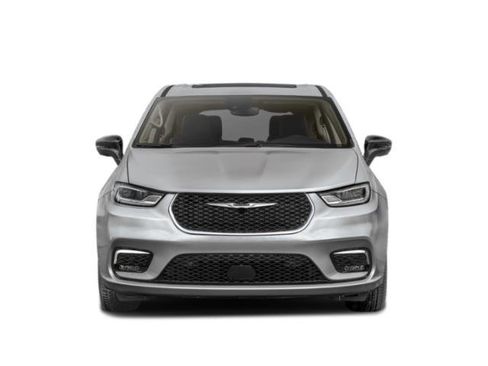 Used 2024 Chrysler Pacifica Limited w/ S Appearance Package image 7