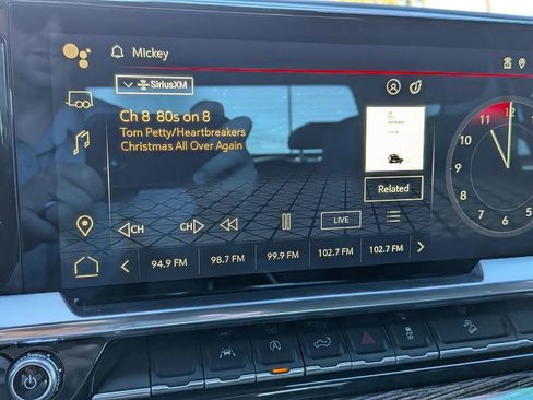 Used 2024 GMC Sierra 1500 Elevation image 24