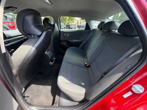 Used 2025 Kia K4 LXS FWD image 25