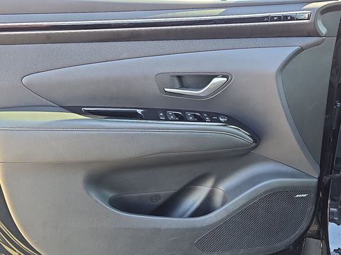 Certified 2023 Hyundai Tucson Limited AWD/4WD image 16
