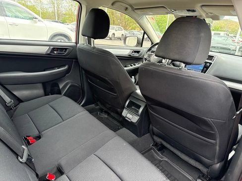 Used 2019 Subaru Legacy 2.5i Premium AWD/4WD image 19